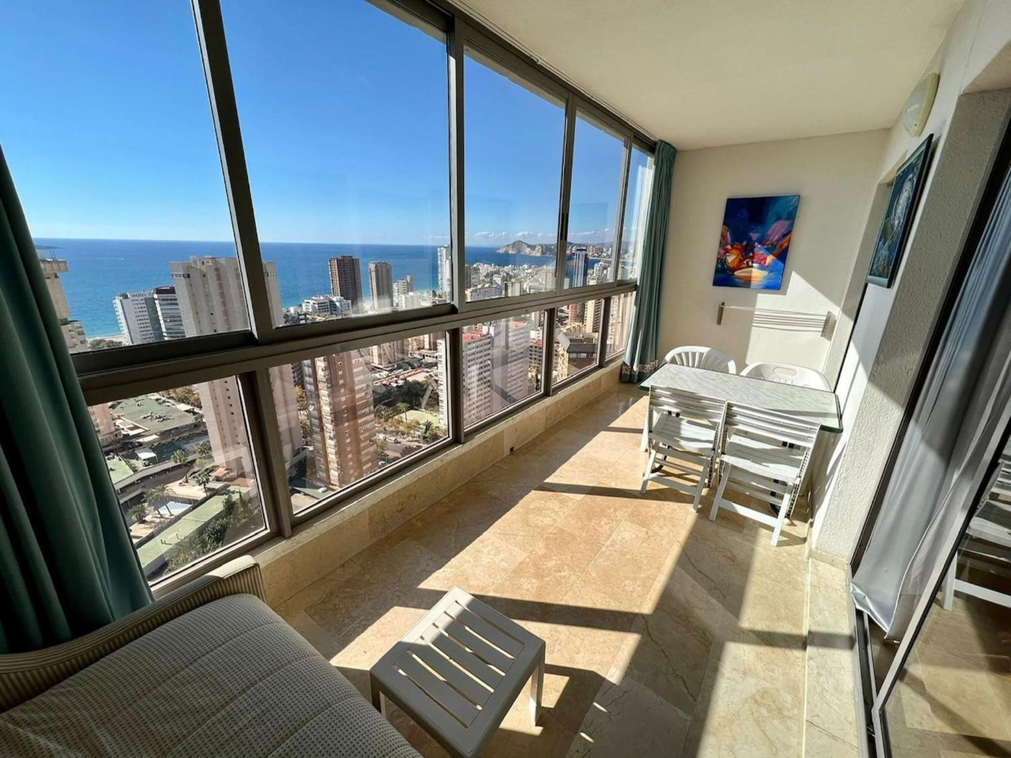 Gemelos Xx Planta 25º Impresionantes Vistas Al Mar Appartement